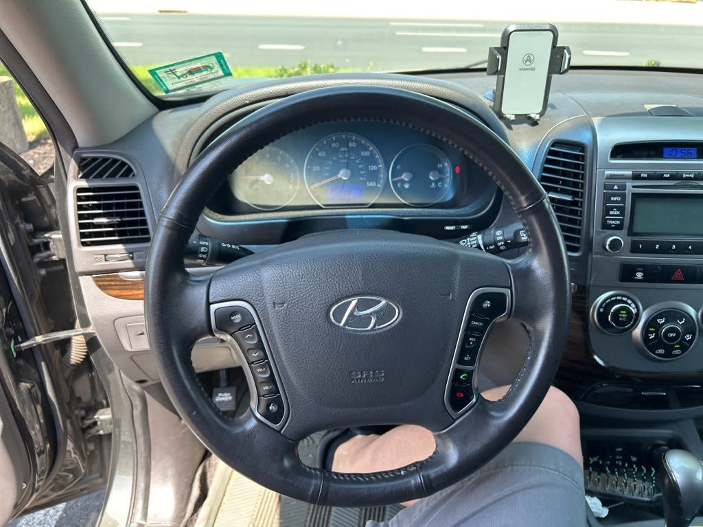 Thumbnail: 2012 Hyundai Santa Fe - 2