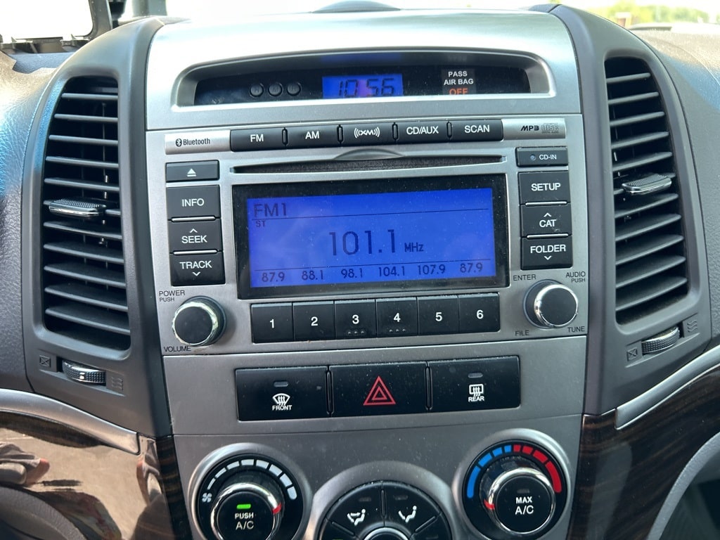 Thumbnail: 2012 Hyundai Santa Fe - 9