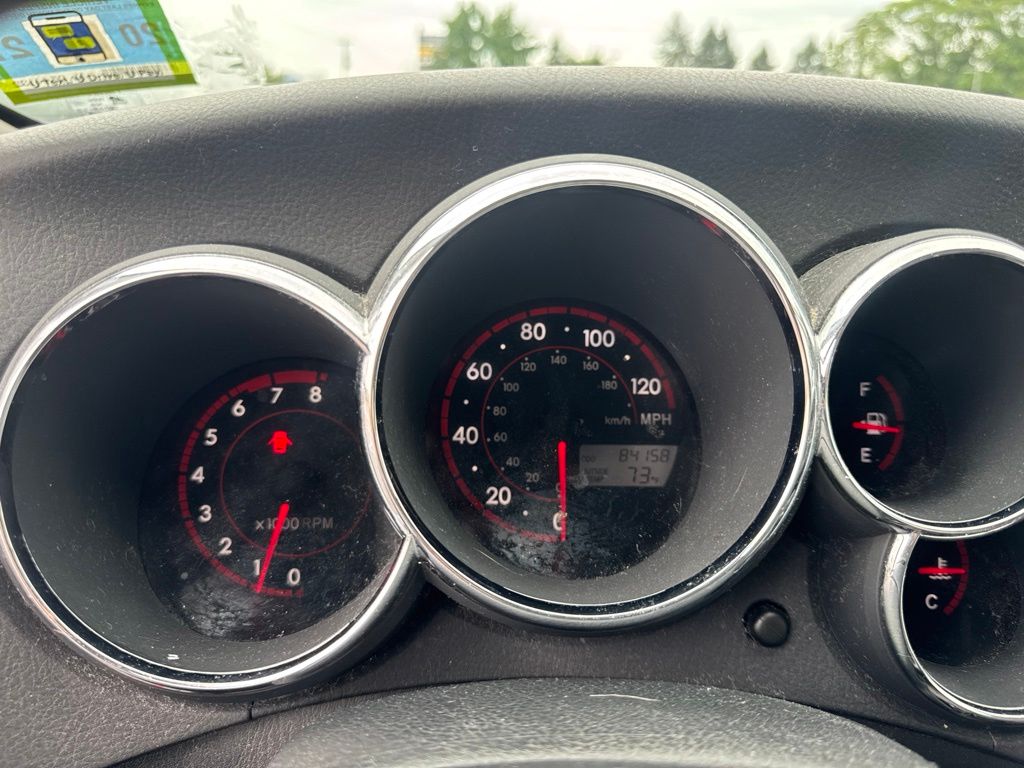 Thumbnail: 2008 Pontiac Vibe - 12