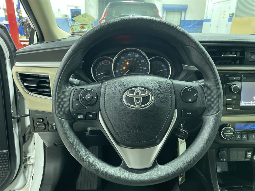 2015 Toyota Corolla LE 2