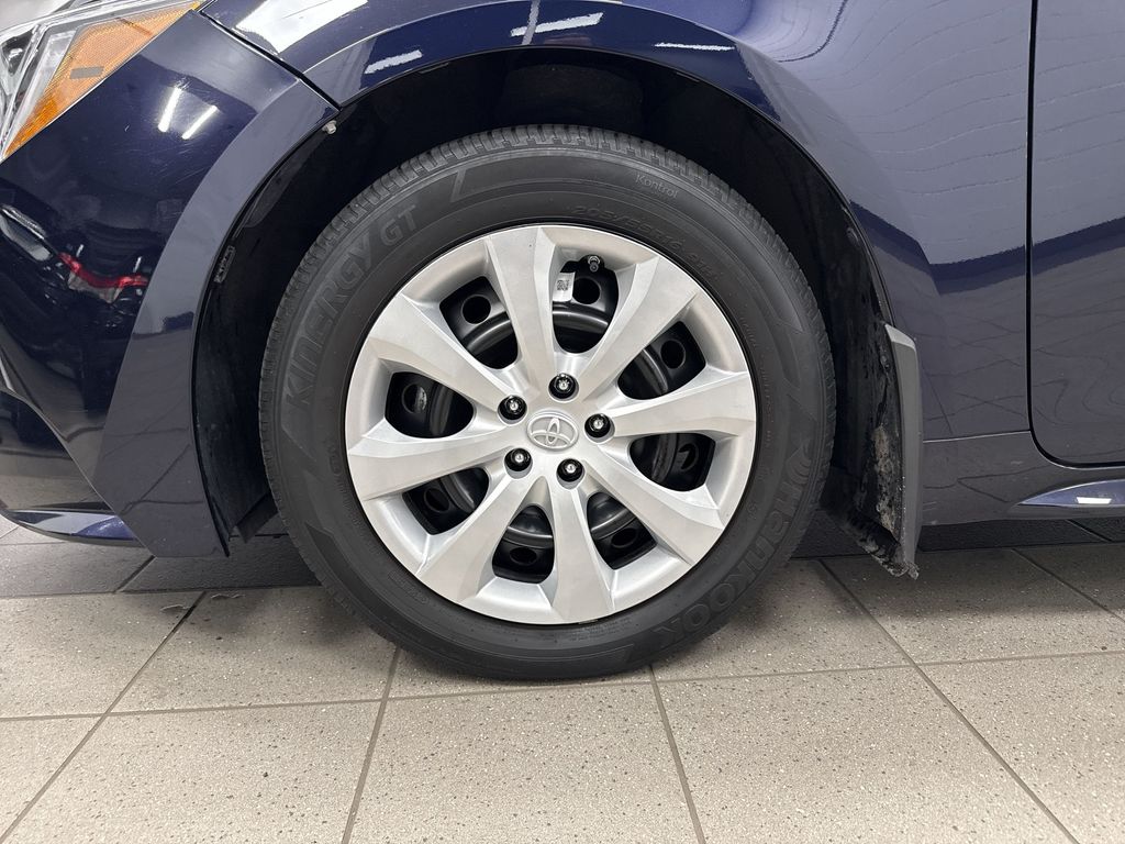 Thumbnail: 2022 Toyota Corolla - 6
