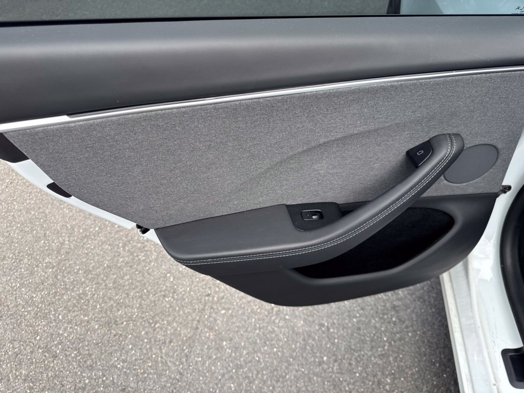 Thumbnail: 2024 Tesla Model 3 - 18