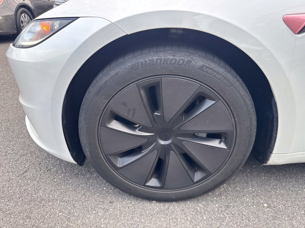 Thumbnail: 2024 Tesla Model 3 - 6
