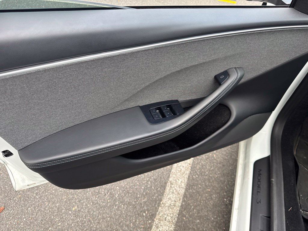 Thumbnail: 2024 Tesla Model 3 - 15