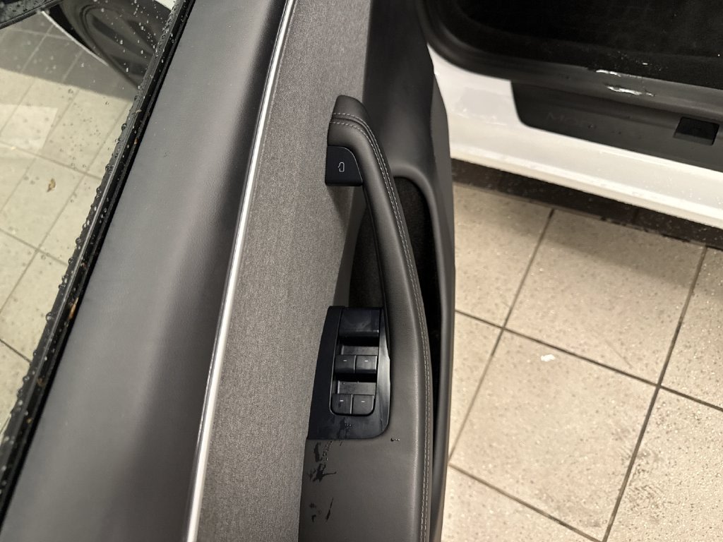 Thumbnail: 2024 Tesla Model 3 - 23