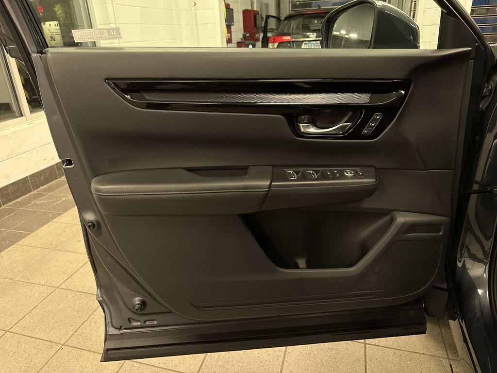 Thumbnail: 2023 Honda CR-V - 31