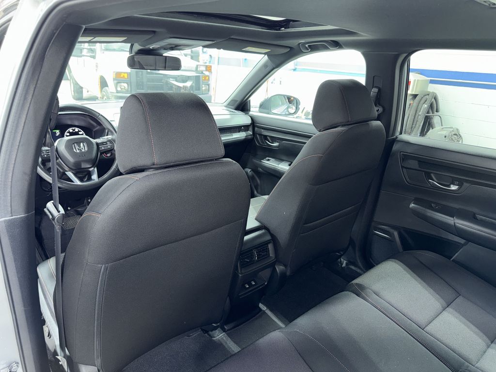 Thumbnail: 2023 Honda CR-V - 32
