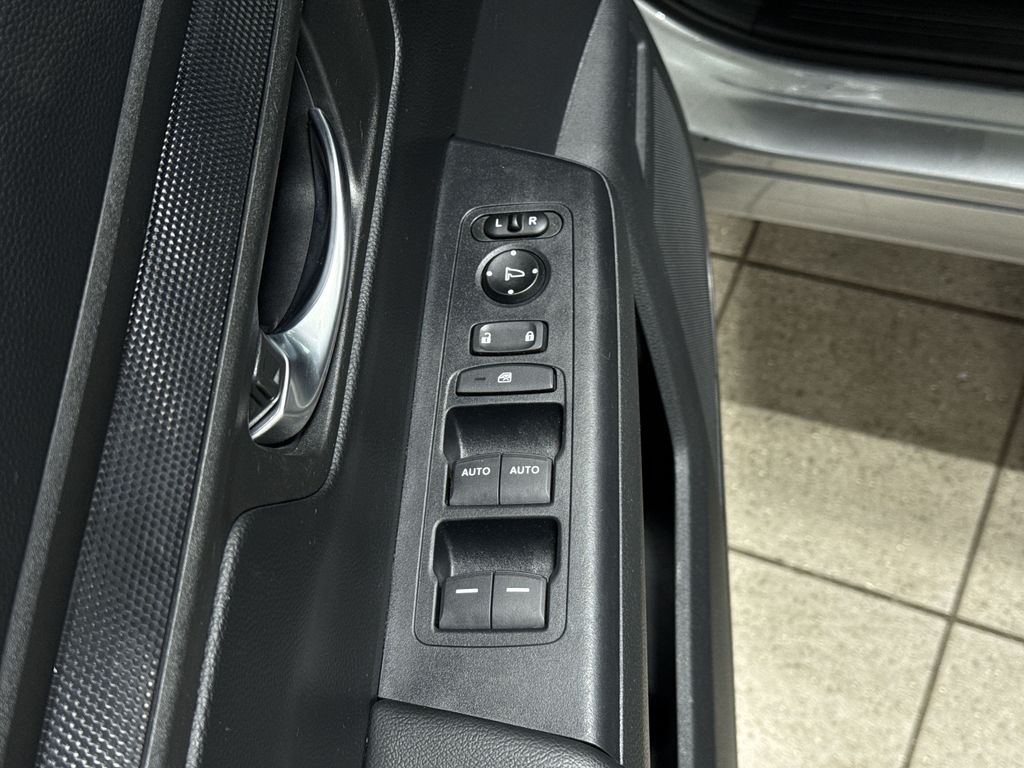 Thumbnail: 2023 Honda CR-V - 26