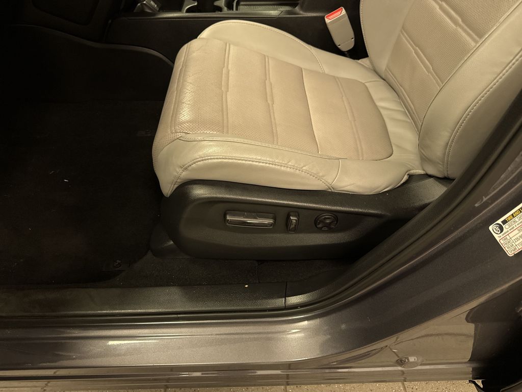 Thumbnail: 2018 Honda CR-V - 27