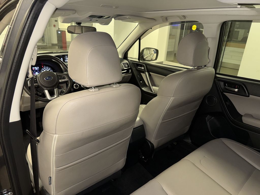 Thumbnail: 2018 Subaru Forester - 31