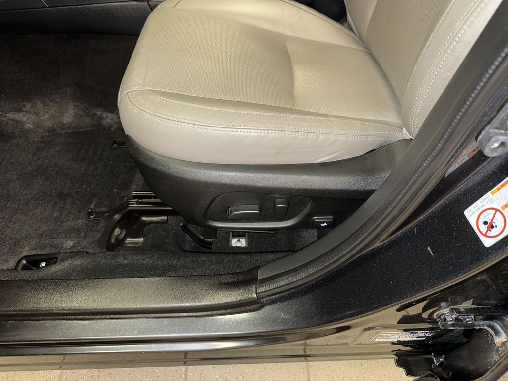 Thumbnail: 2018 Subaru Forester - 27