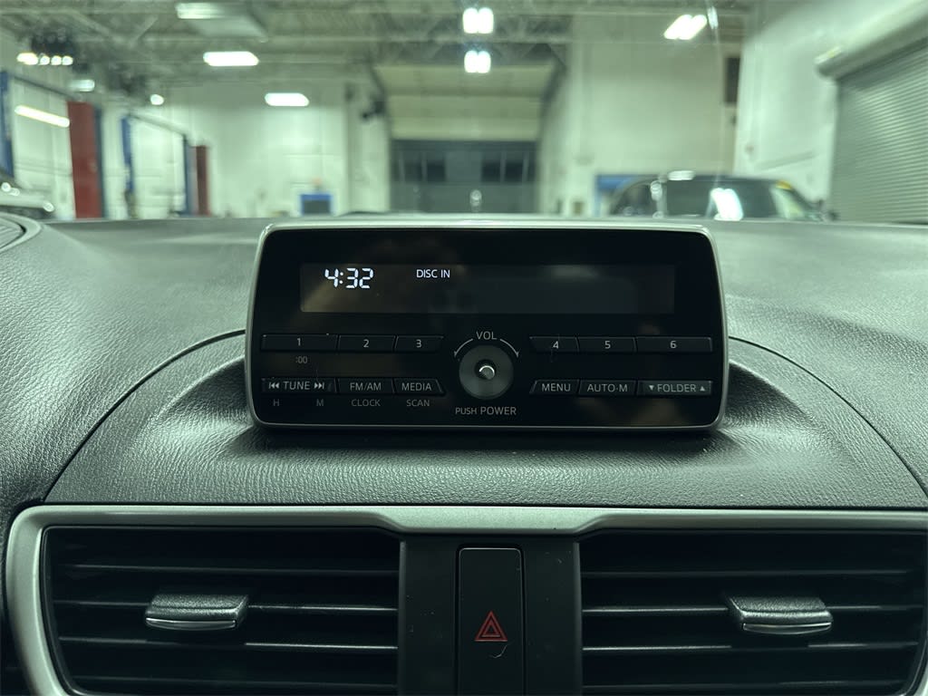 2014 Mazda Mazda3 i Touring 14