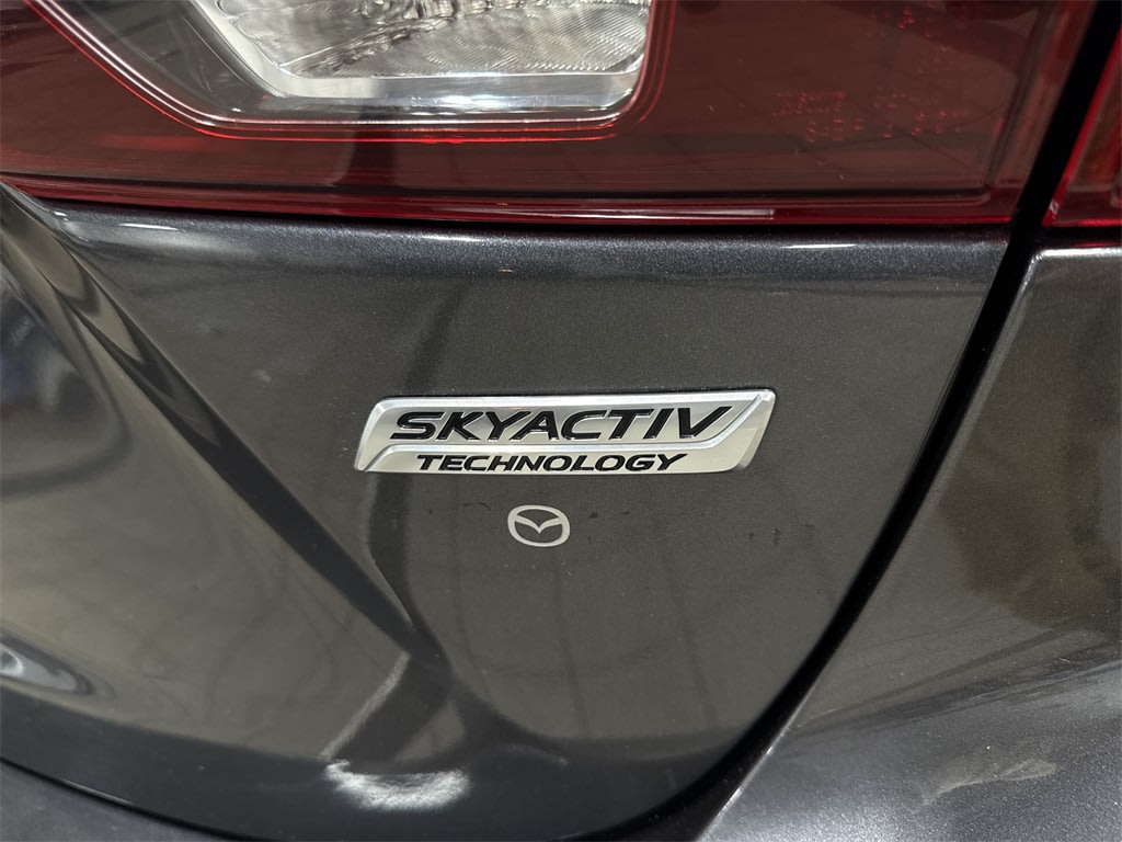 Thumbnail: 2016 Mazda Mazda3 - 28