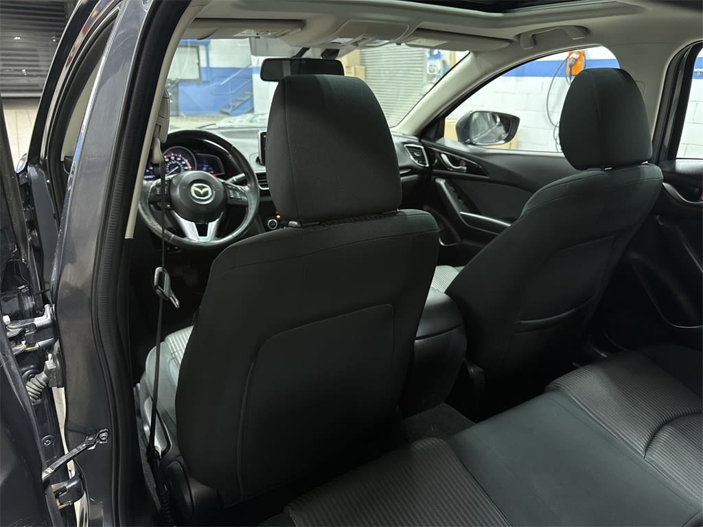 Thumbnail: 2016 Mazda Mazda3 - 29