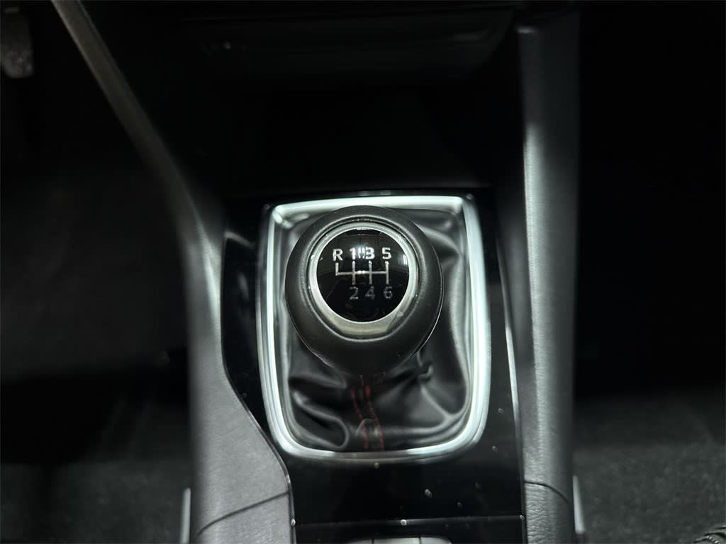 Thumbnail: 2016 Mazda Mazda3 - 32