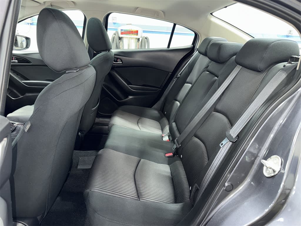 Thumbnail: 2016 Mazda Mazda3 - 12