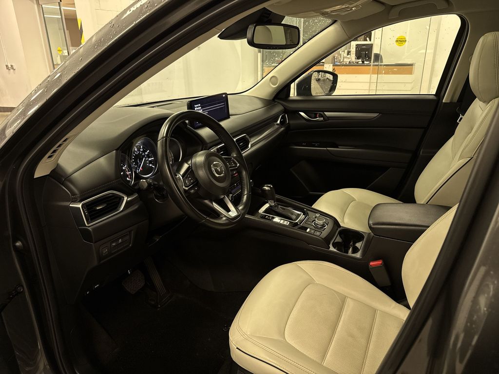 Thumbnail: 2025 Mazda CX-5 - 8