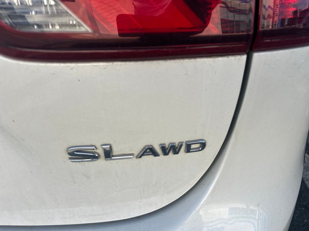 Thumbnail: 2019 Nissan Rogue Sport - 13