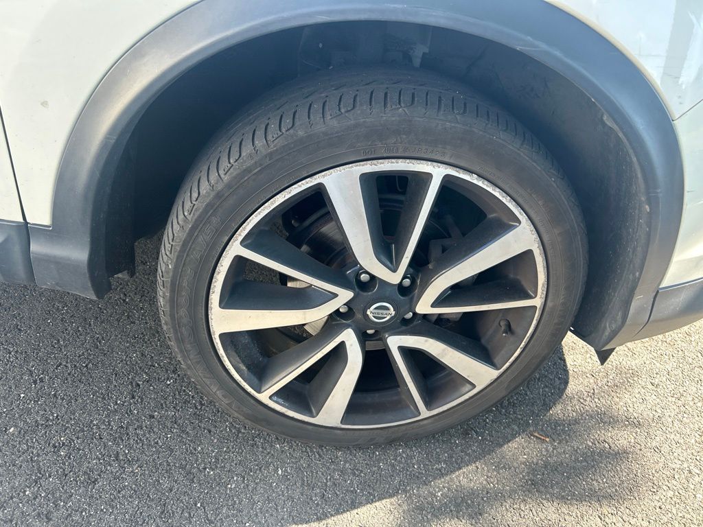 Thumbnail: 2019 Nissan Rogue Sport - 7