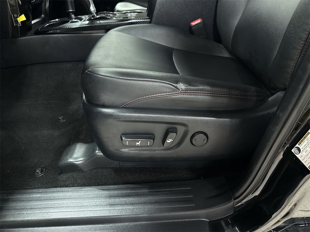 Thumbnail: 2019 Toyota 4Runner - 26