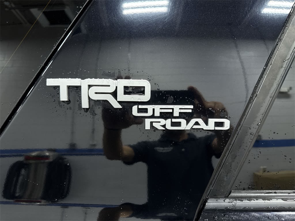 Thumbnail: 2019 Toyota 4Runner - 6