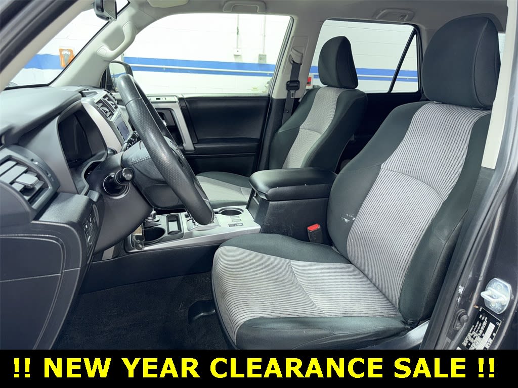 Thumbnail: 2020 Toyota 4Runner - 9