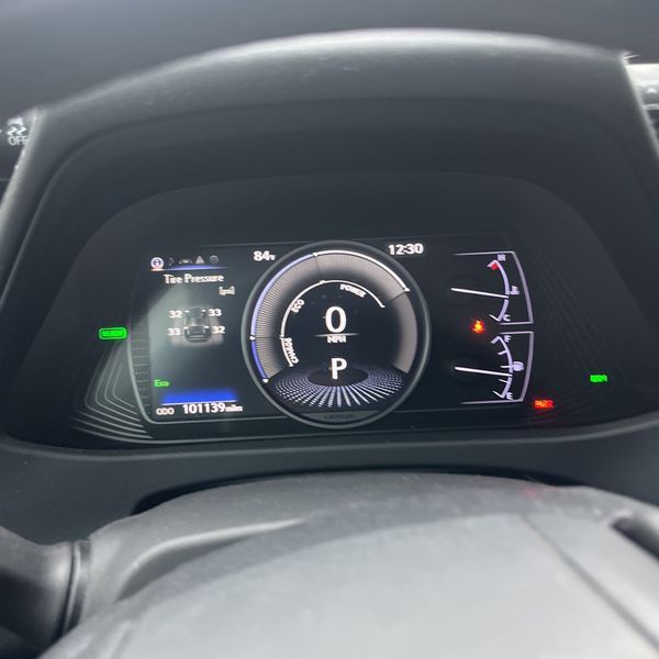 Thumbnail: 2019 Lexus UX - 14