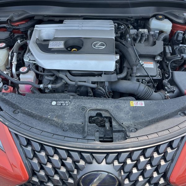 Thumbnail: 2019 Lexus UX - 9