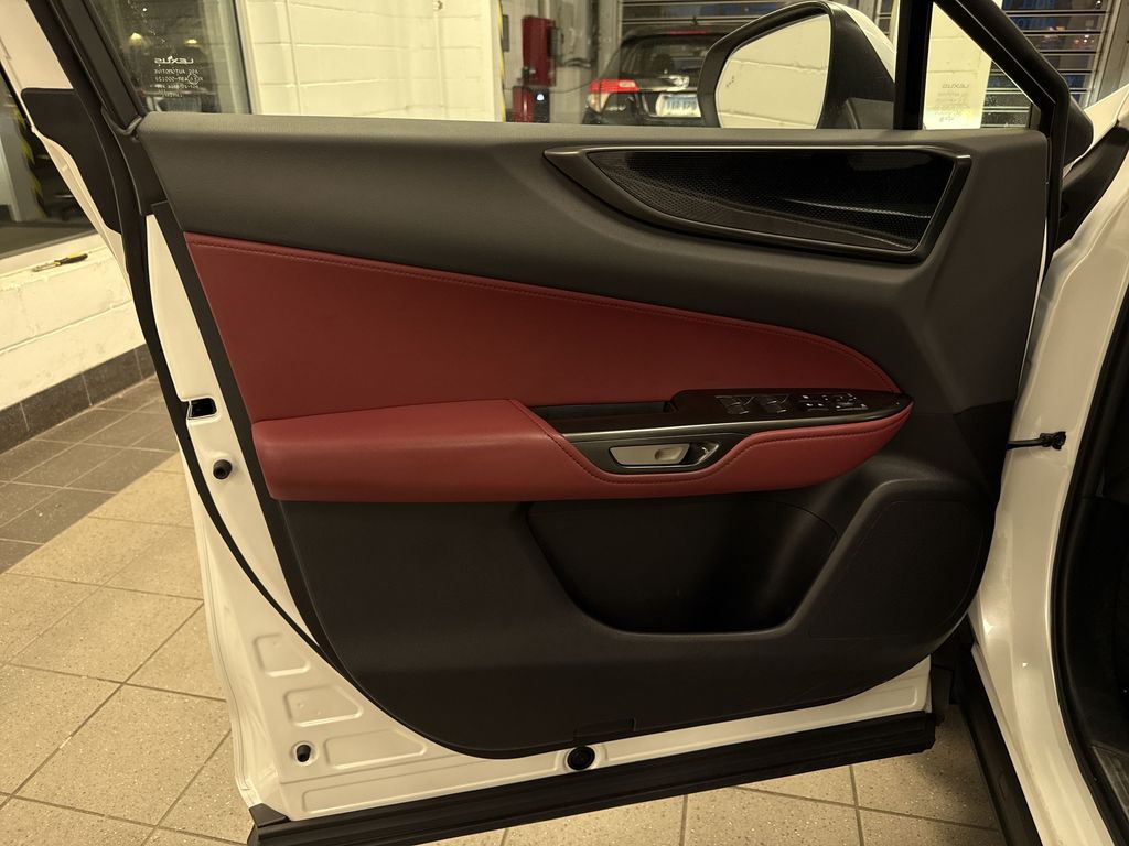 Thumbnail: 2025 Lexus ES - 30