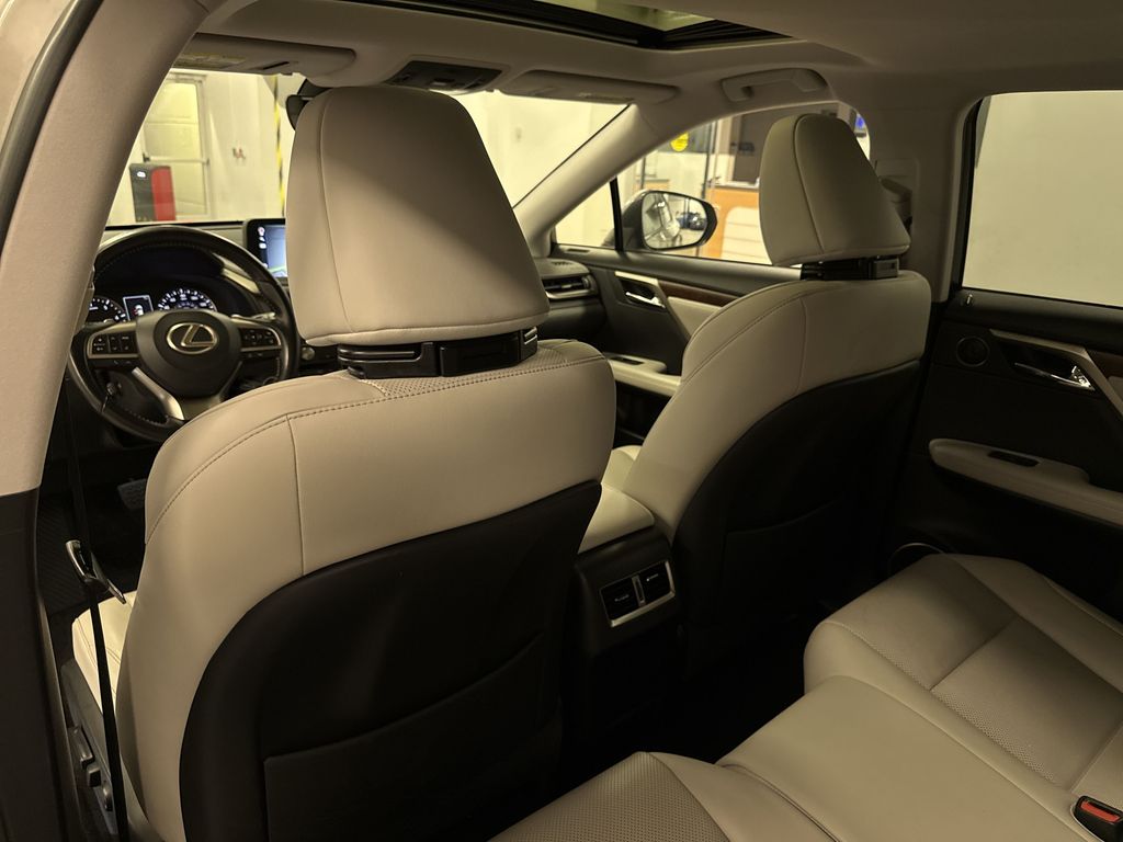 Thumbnail: 2020 Lexus RX - 32