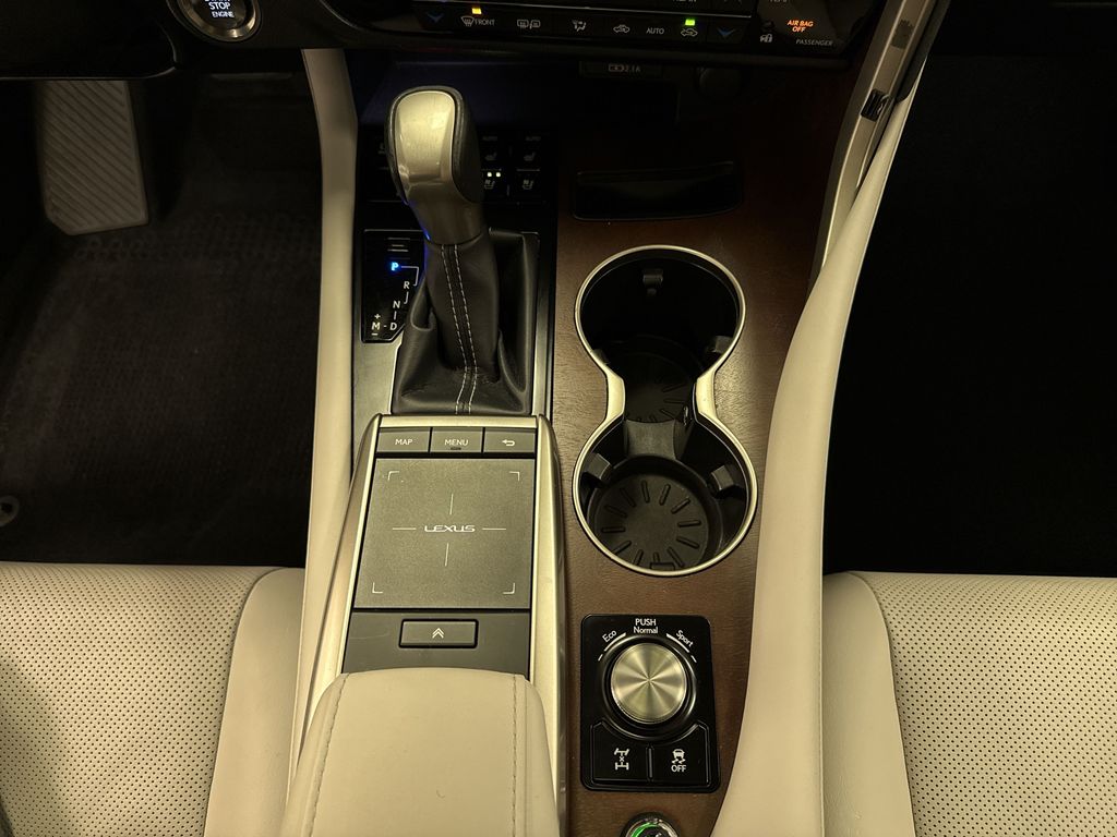Thumbnail: 2020 Lexus RX - 13