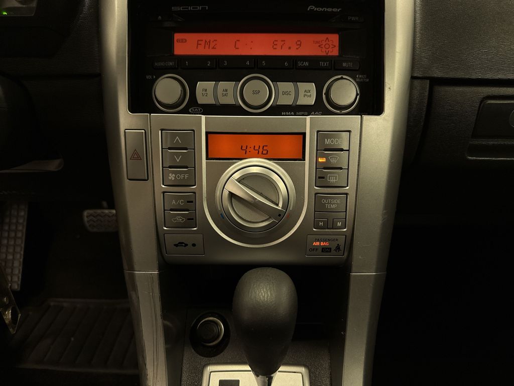 Thumbnail: 2010 Scion tC - 22