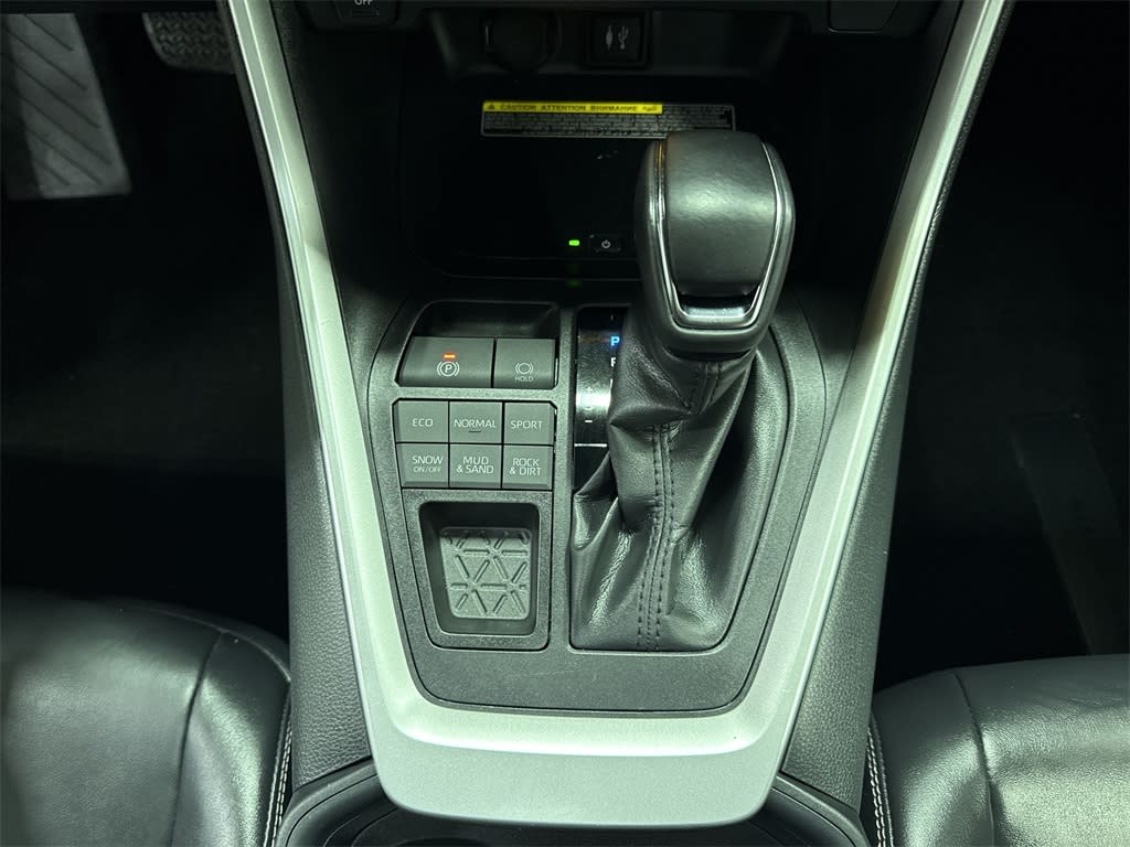 2019 Toyota RAV4 XLE Premium 13