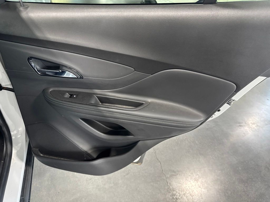 Thumbnail: 2019 Buick Encore - 22