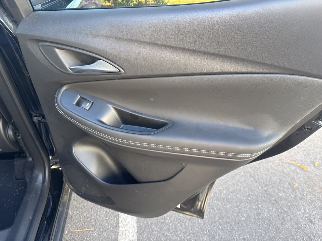 Thumbnail: 2021 Buick Encore GX - 22