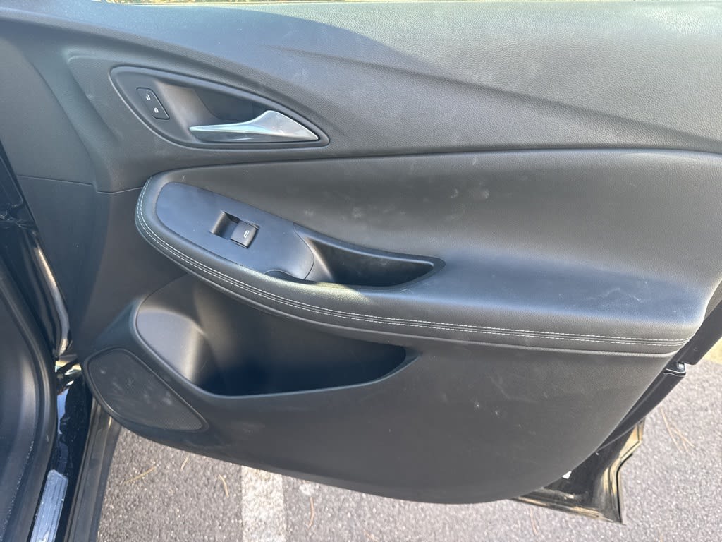 Thumbnail: 2021 Buick Encore GX - 19