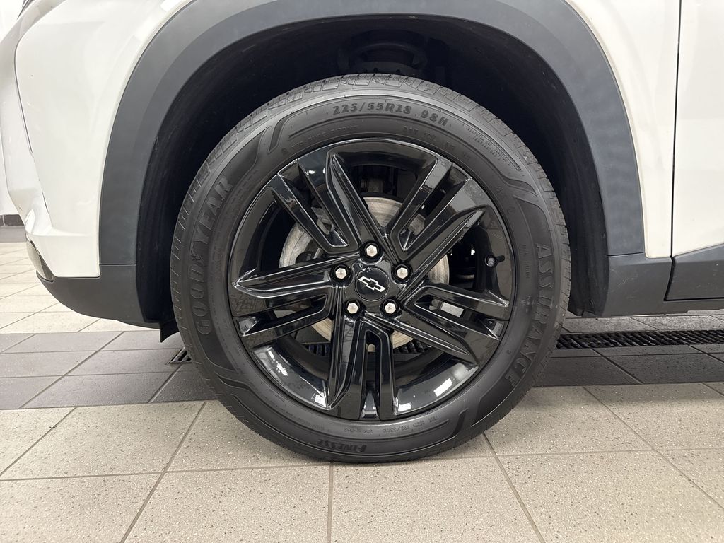 Thumbnail: 2024 Chevrolet Trax - 7