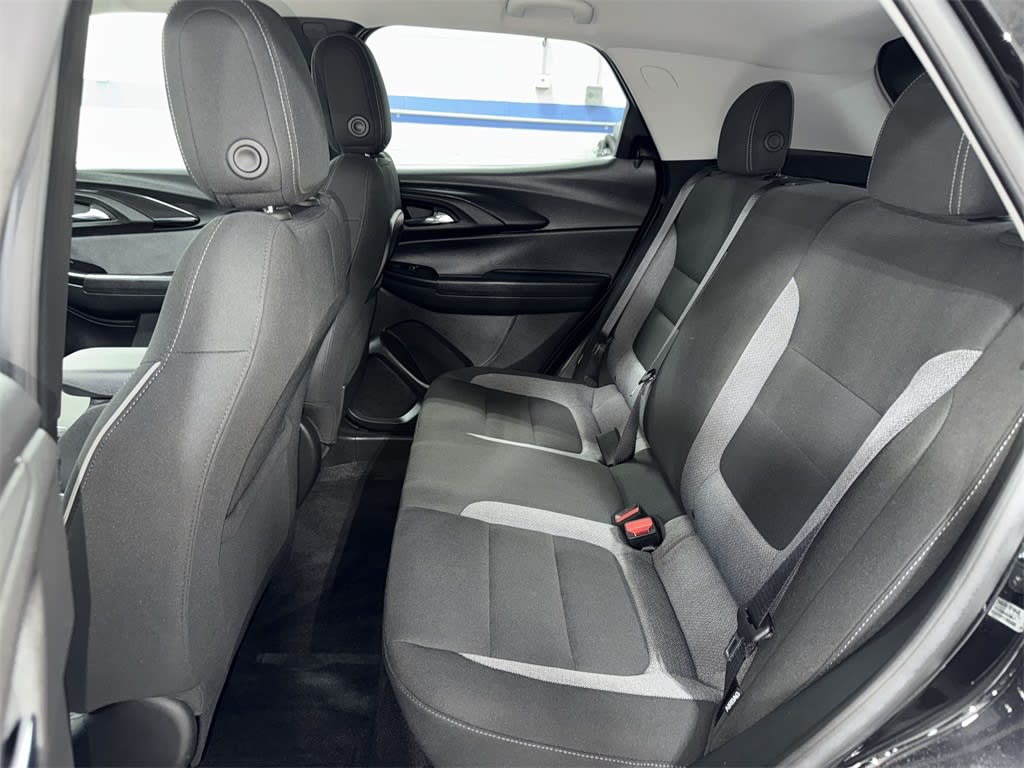 Thumbnail: 2023 Chevrolet TrailBlazer - 24