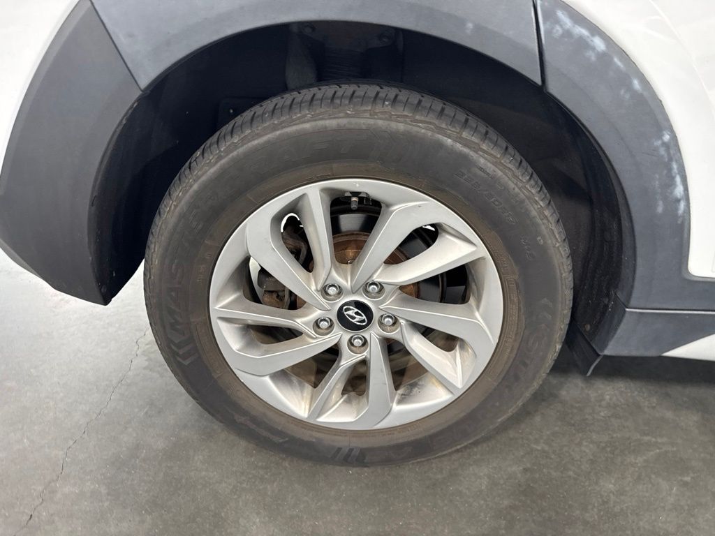 Thumbnail: 2017 Hyundai Tucson - 24