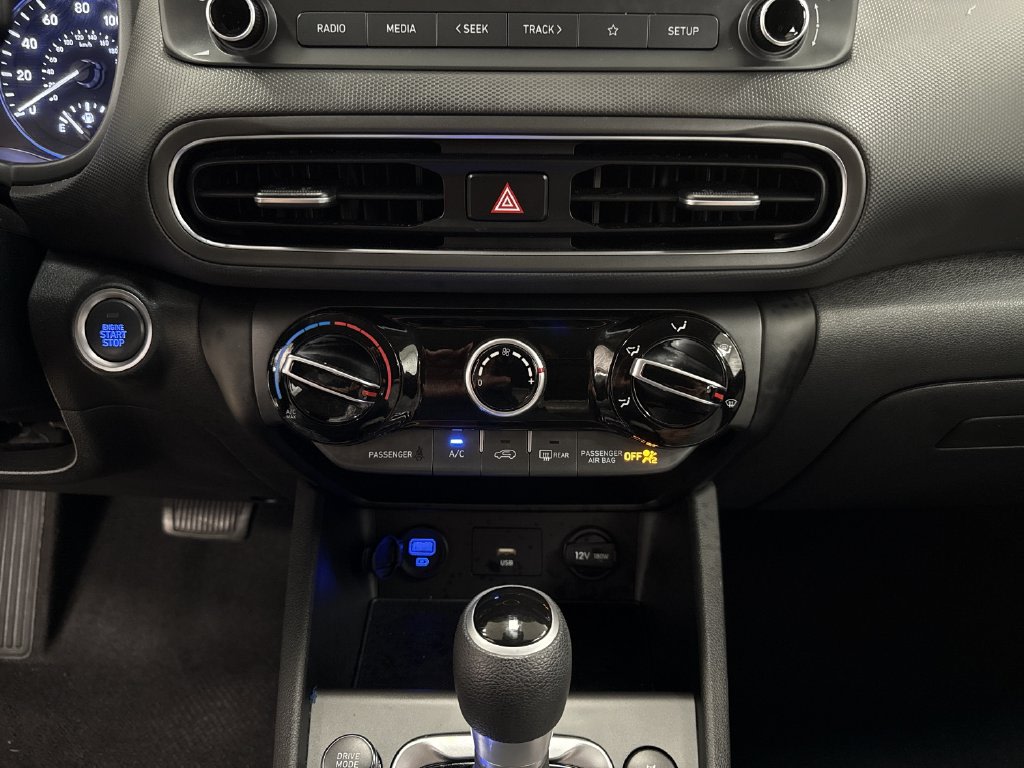 Thumbnail: 2022 Hyundai Kona - 25