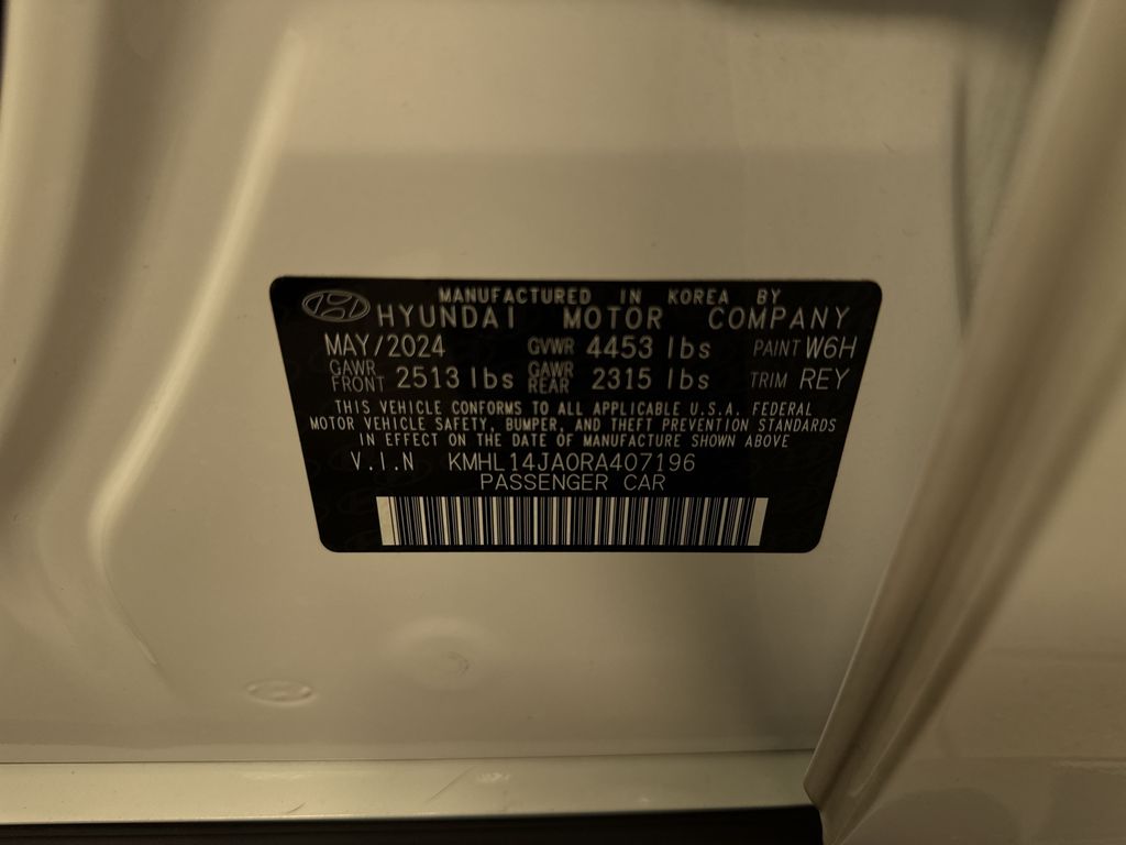 Thumbnail: 2024 Hyundai Sonata - 16