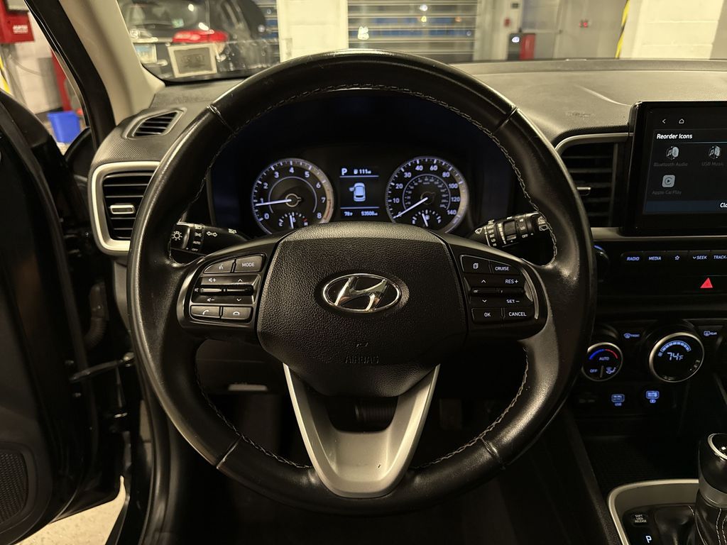 Thumbnail: 2021 Hyundai Venue - 2