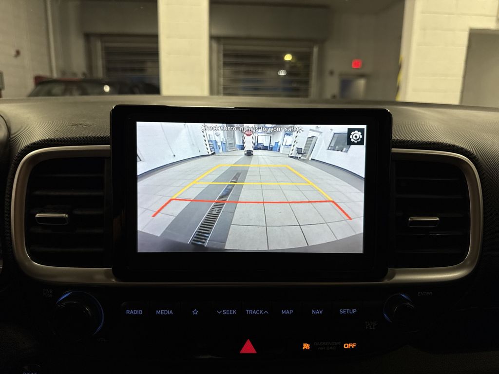 Thumbnail: 2021 Hyundai Venue - 27