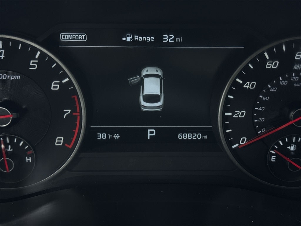 Thumbnail: 2018 Kia Stinger - 14