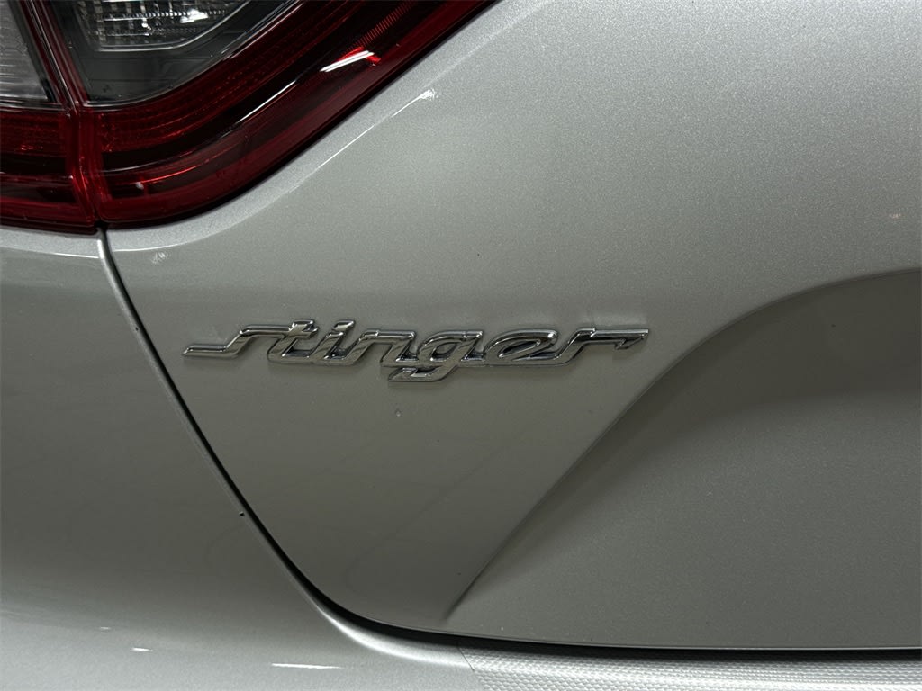 Thumbnail: 2018 Kia Stinger - 28