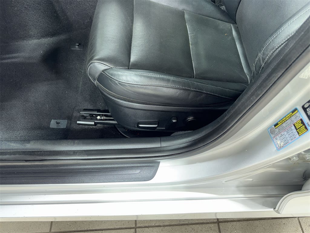 Thumbnail: 2018 Kia Stinger - 25