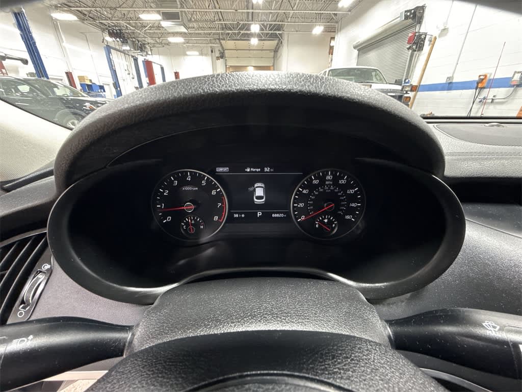 Thumbnail: 2018 Kia Stinger - 35