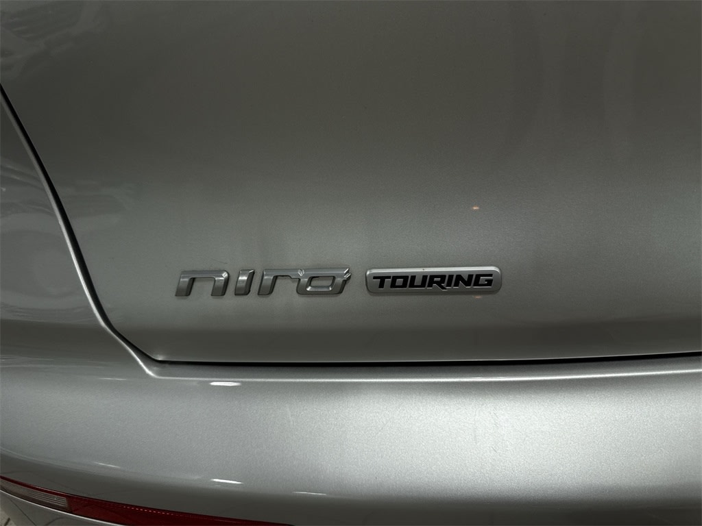 Thumbnail: 2018 Kia Niro - 6