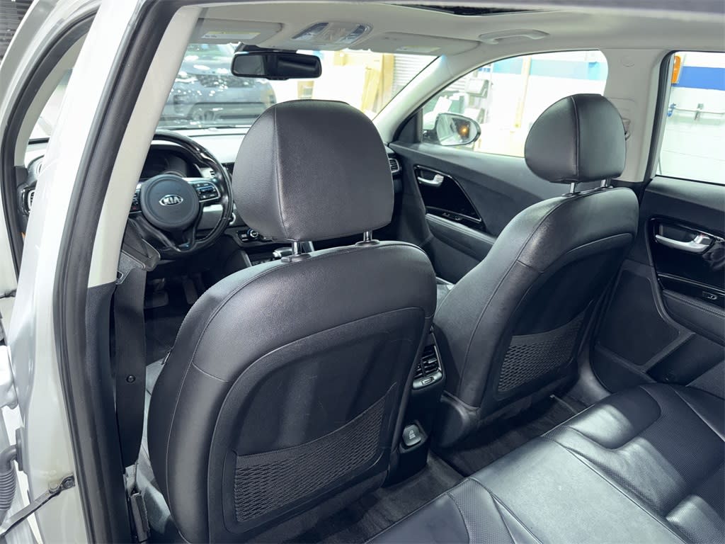 Thumbnail: 2018 Kia Niro - 31