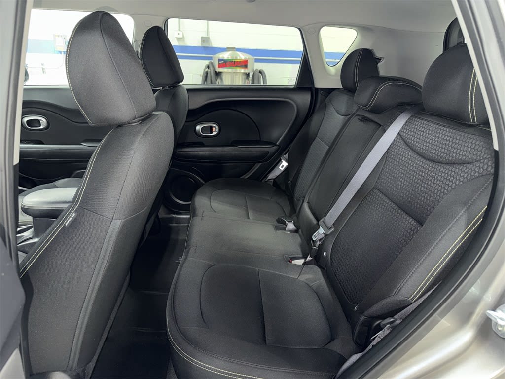 Thumbnail: 2015 Kia Soul - 23